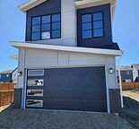 5 bedroom spacious Main floor