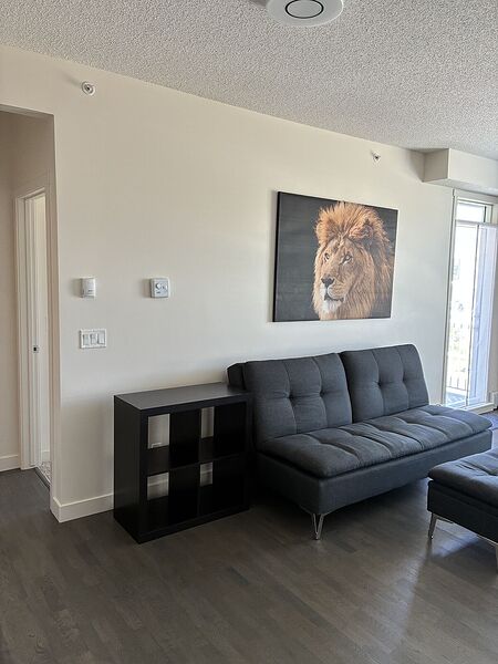 Calgary 2 bedrooms Condo Unit for rent. Property photo: 753987-3