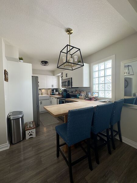 Calgary 2 bedrooms Duplex for rent. Property photo: 754013-2