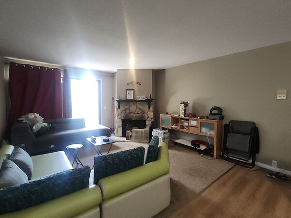 Calgary 3 bedrooms Condo Unit for rent. Property photo: 754039-2