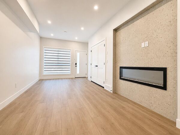 Calgary 3 bedrooms Townhouse for rent. Property photo: 754051-3