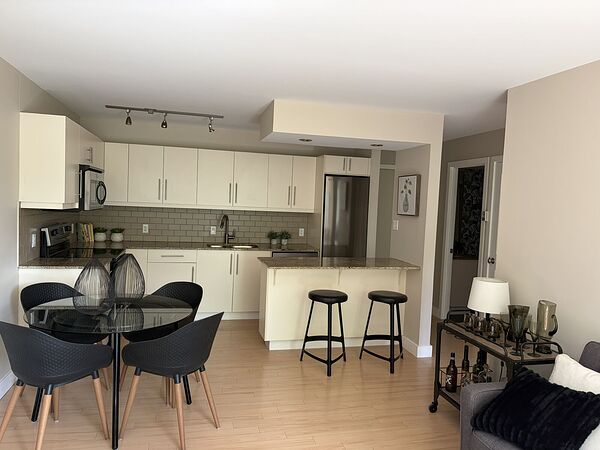 Calgary 1 bedroom Condo Unit for rent. Property photo: 754103-3