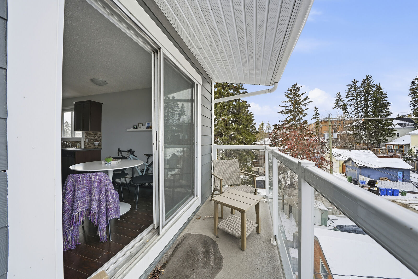 Calgary 1 bedroom Condo Unit for rent. Property photo: 754104-1