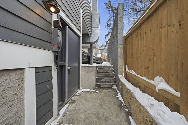 Calgary 1 bedroom Condo Unit for rent. Property photo: 754104-3