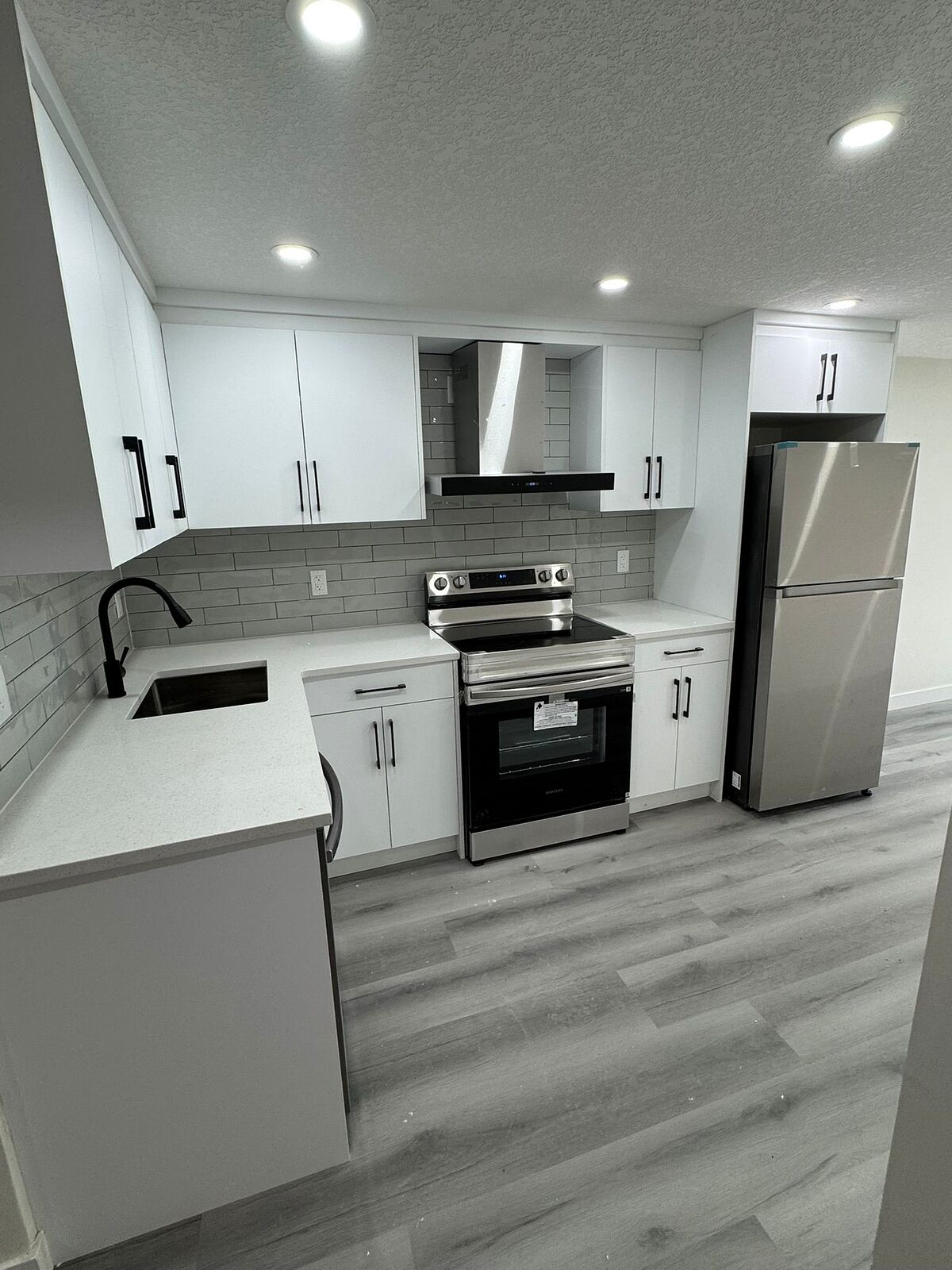 Calgary 2 bedrooms Basement for rent. Property photo: 754220-1