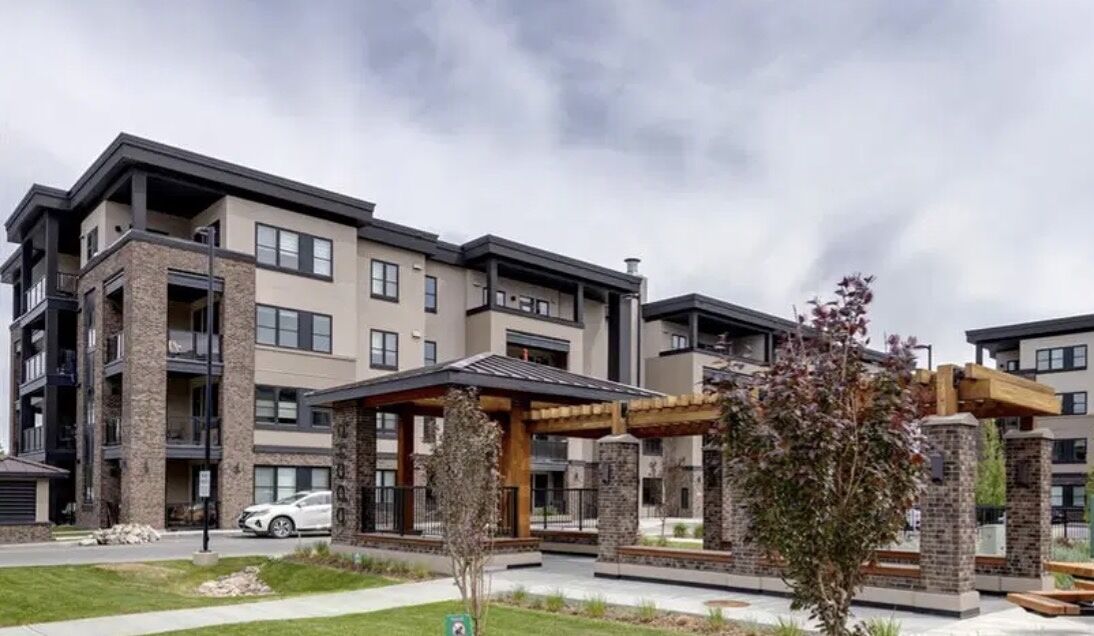 Calgary 1 bedroom Condo Unit for rent. Property photo: 754272-1