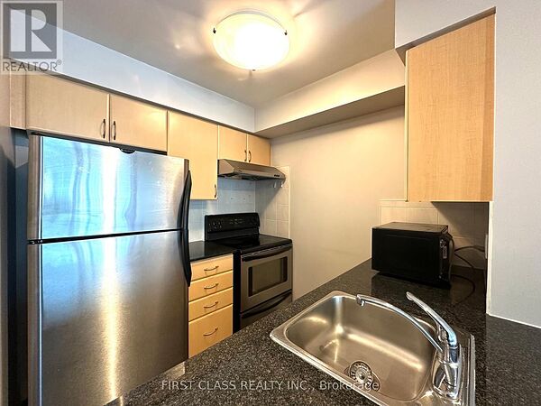 Toronto 1 bedroom Apartment for rent. Property photo: 754449-3