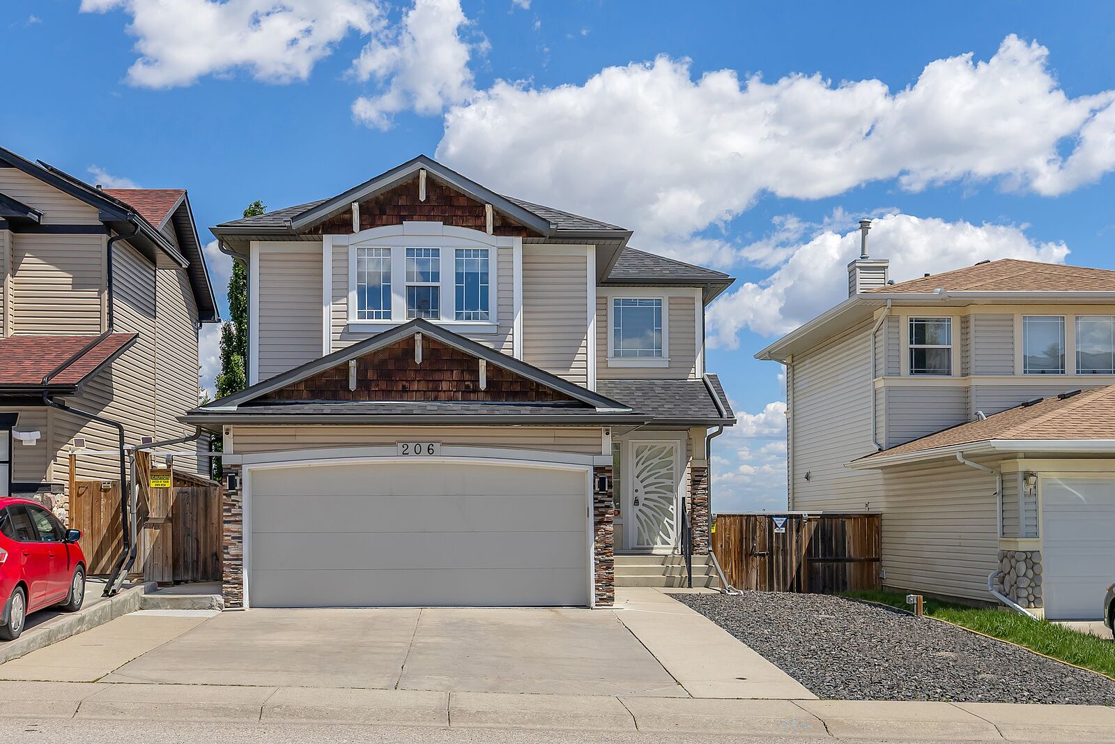 Calgary 3 bedrooms House for rent. Property photo: 754460-1