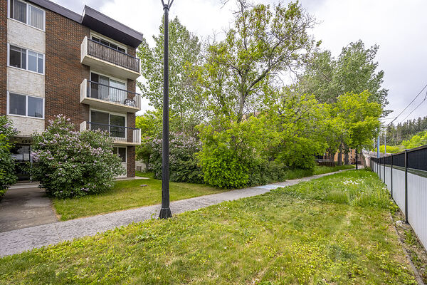 Calgary 1 bedroom Condo Unit for rent. Property photo: 754484-3