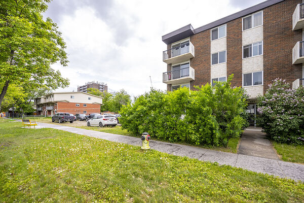 Calgary 1 bedroom Condo Unit for rent. Property photo: 754484-2