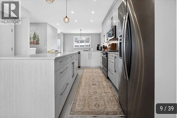 Calgary 3 + Den bedrooms Duplex for rent. Property photo: 754510-3