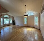 Desirable Edgemont 2012 sqft single house