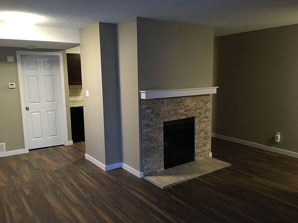 Calgary 2 bedrooms Townhouse for rent. Property photo: 754548-2