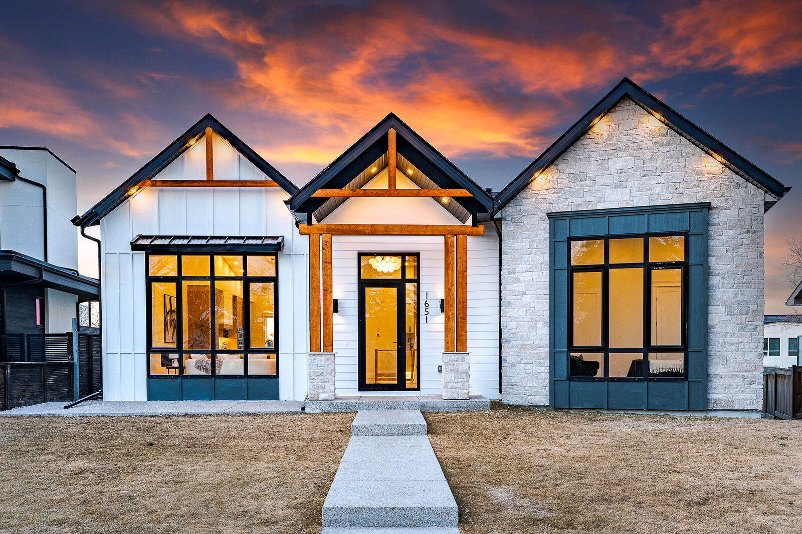 Calgary 5 bedrooms House for rent. Property photo: 754562-1