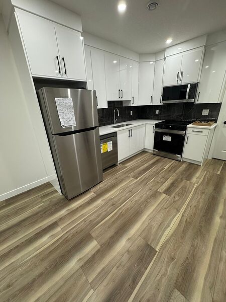 Calgary 2 bedrooms Basement for rent. Property photo: 754628-2