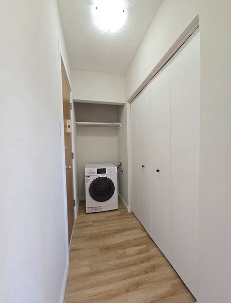 Calgary 1 bedroom Condo Unit for rent. Property photo: 754629-3