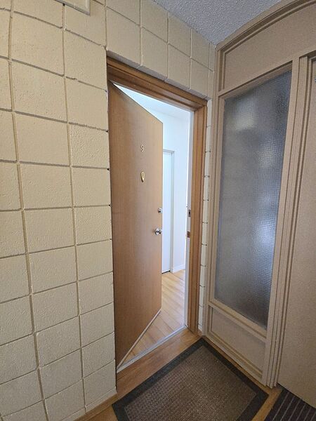 Calgary 1 bedroom Condo Unit for rent. Property photo: 754629-2