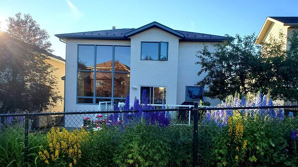 Calgary 4 bedrooms House for rent. Property photo: 754745-2