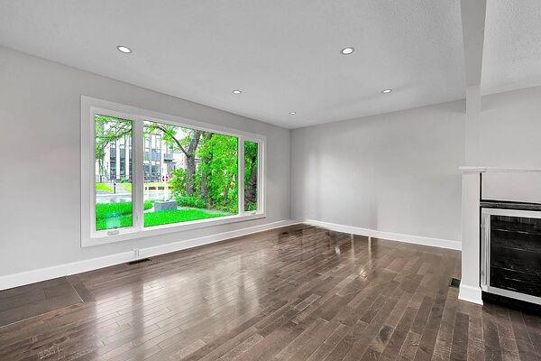 Calgary 3 + Den bedrooms House for rent. Property photo: 754776-3