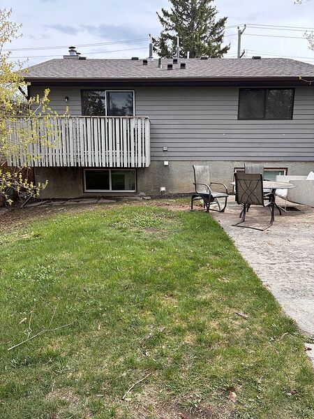 Calgary 3 bedrooms Duplex for rent. Property photo: 754818-2