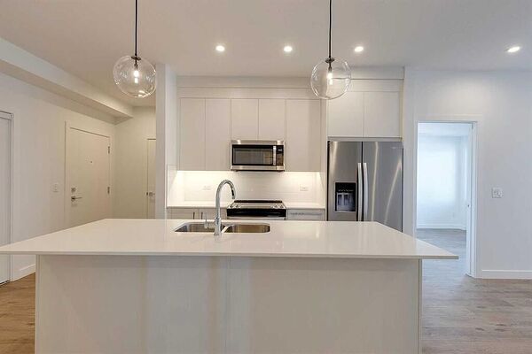 Calgary 3 bedrooms Condo Unit for rent. Property photo: 754843-3