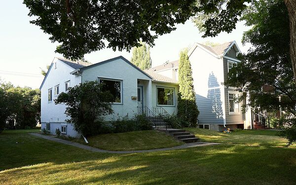 Calgary 1 + Den bedrooms Basement for rent. Property photo: 754877-3