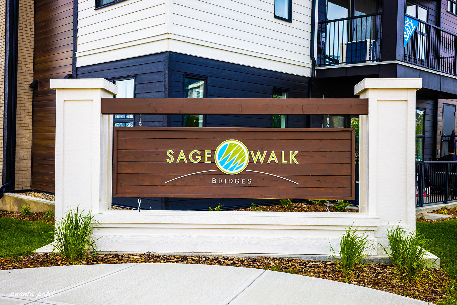 Calgary 2 bedrooms Condo Unit for rent. Property photo: 754899-1