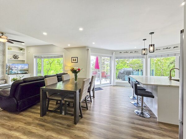 Calgary 4 bedrooms House for rent. Property photo: 754908-3