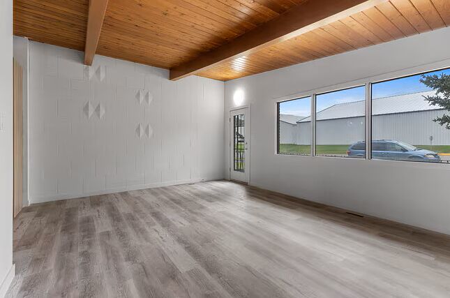 Calgary 3 bedrooms Duplex for rent. Property photo: 754912-1