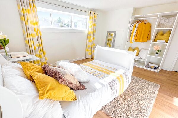 Calgary 6 bedrooms Room For Rent for rent. Property photo: 754936-3