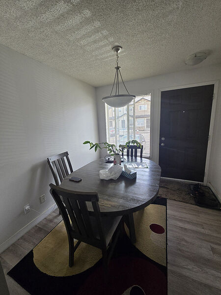 Calgary 2 bedrooms House for rent. Property photo: 755070-3
