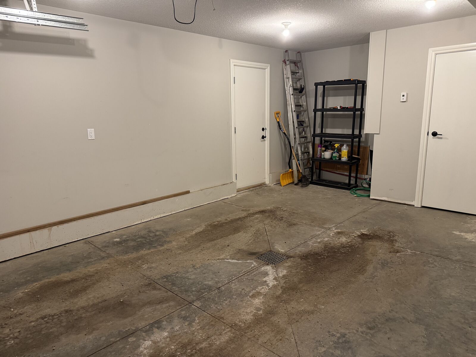 Edmonton 2 bedrooms House for rent. Property photo: 755156-1