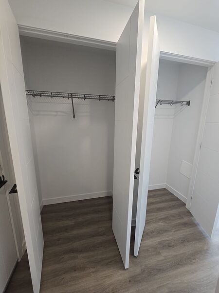 Calgary 1 bedroom Condo Unit for rent. Property photo: 755160-2