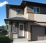 3 bedroom and 2.5 bathroom end unit townhouse in Evergreen