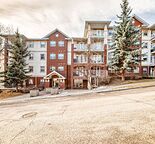 TOP FLOOR CORNER UNIT 2BD 2BTH with $250 move in credit