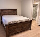 5 Min Walk to U of C | Parking spot in garage available for rent.