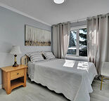 beautiful rooms very bright and new renovated fresh paint fresh floors and more.