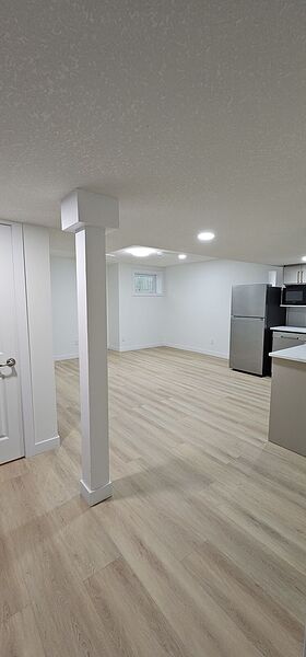 Edmonton 2 bedrooms Basement for rent. Property photo: 758390-2