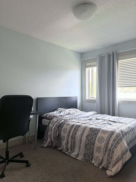 Calgary Room For Rent For Rent | Montgomery | Beautiful Furnished Room ...