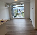 Special offer 1/2 month security + 1/2 month free 2bedroom,  2 baths available