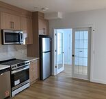 NEW PRICE! RENOVATED 2026 2BED/2FULL BATH |LEGAL SUITE |15 MIN TO U OF C |