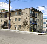 RENOVATED 900 SQFT OPEN CONCEPT CONDO IN BANKVIEW! UNDERGROUND PARKING!!!