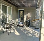 Shared Accommodation - Walk-out Basement Suite Panorama Hills NW