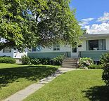 Renovated Main Floor Suite in Highland Park