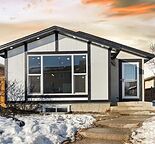 CASTLERIDGE 3 BEDROOM MAIN FLOOR FOR RENT