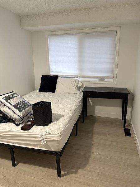 Private Room for Rent in a Beautifully Renovated Ranchlands Townhouse