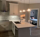 Modern Cozy 2 BD 2 Bth with Scenic Mountain Views