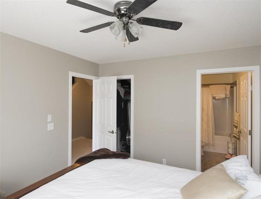 Calgary 1 bedroom Room For Rent for rent. Property photo: 76209-1