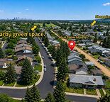 Beautiful 5 Bedroom 3 FULL BATH RENOVATED Home with Large Yard in Beddington