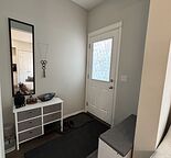 Stunning 3-Bed Duplex in Creekstone SW – Modern Living & Easy Transit!